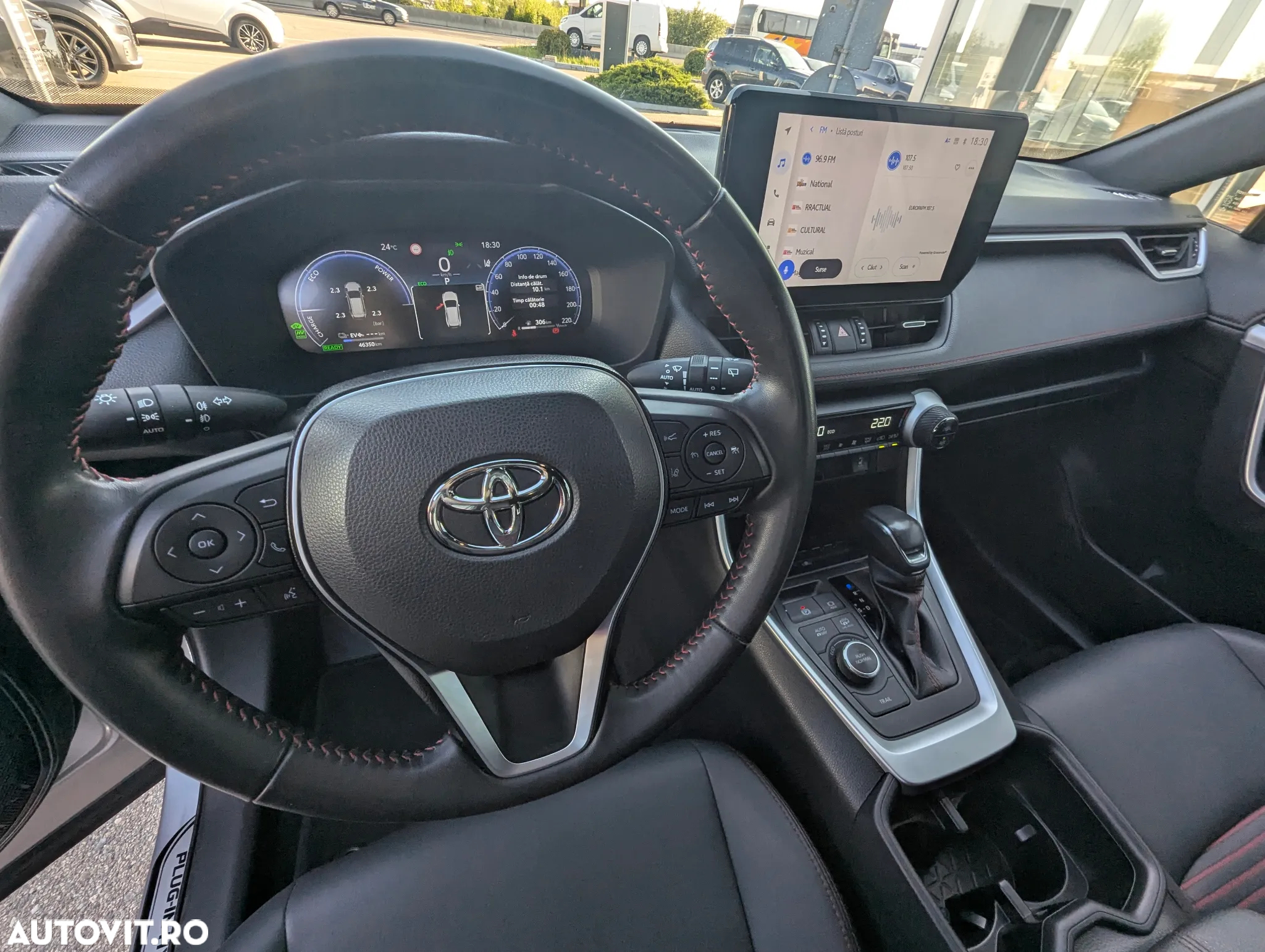Toyota RAV4 Plug-in-Hybrid Style - 13