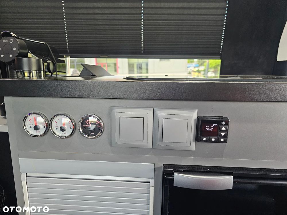 Mercedes-Benz SPRINTER - 17