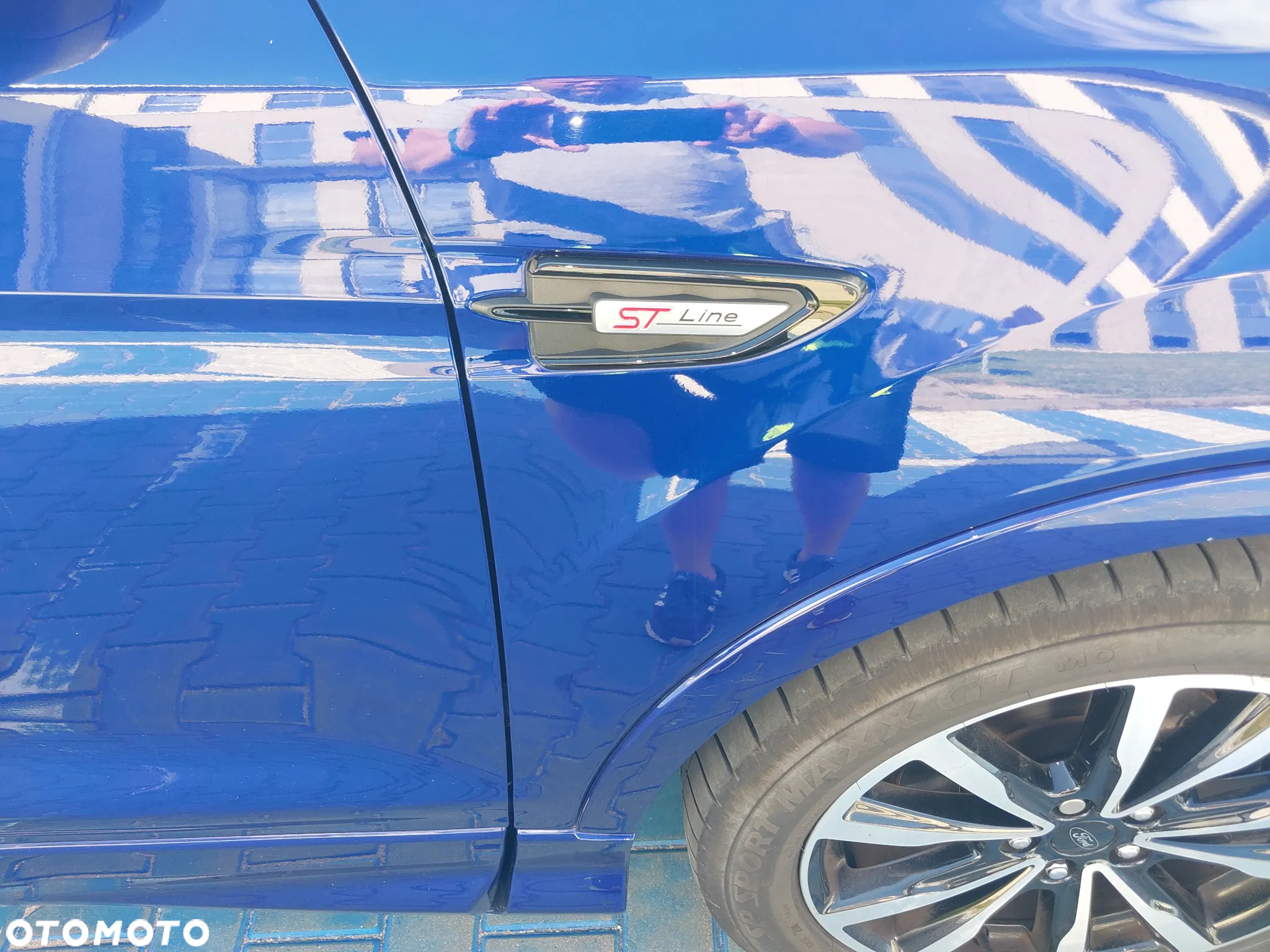 Ford Kuga 1.5 EcoBoost 2x4 ST-Line - 5