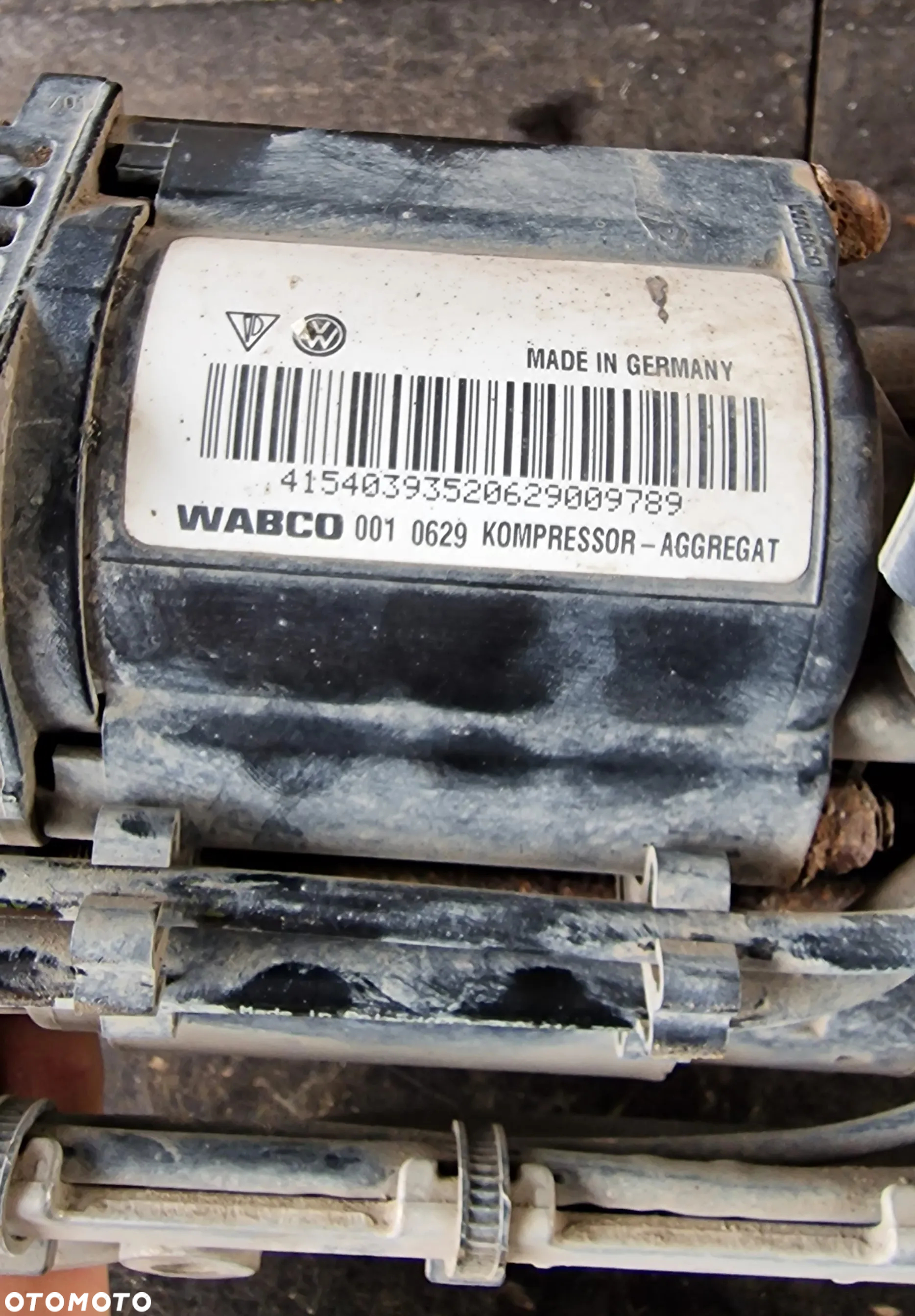SPRĘŻARKA KOMPRESOR ZAWIESZENIA 7L0616006C VW TOUAREG 7L6 5.0 TDI - 8