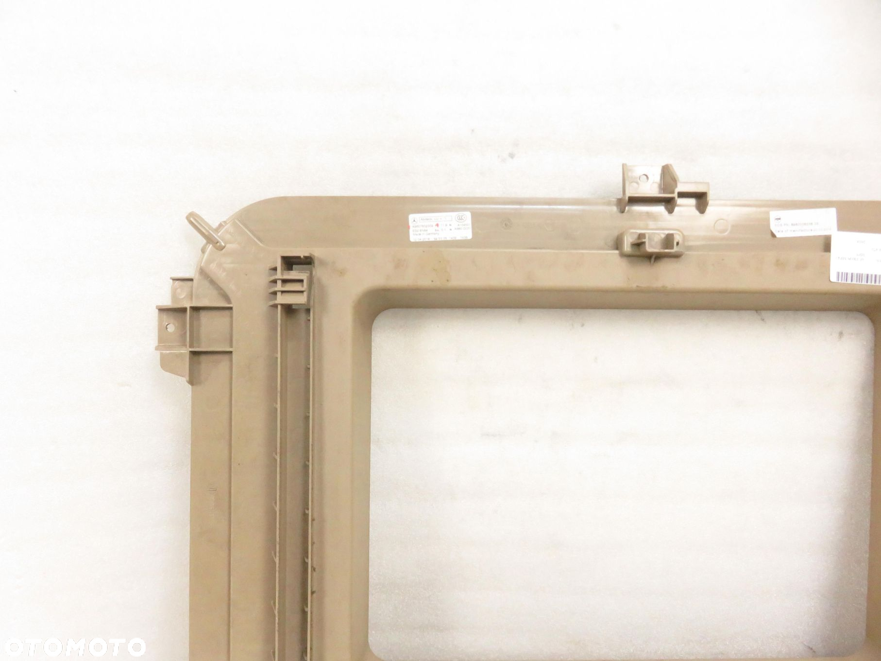 WLAZ RAMA OSLONA SZYBERDACHU MERCEDES-BENZ ACTROS MP4 / MP5 9607802309 - 9