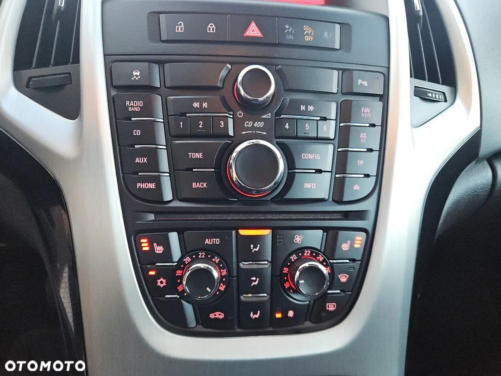 Opel Astra 1.6 T Sport - 34