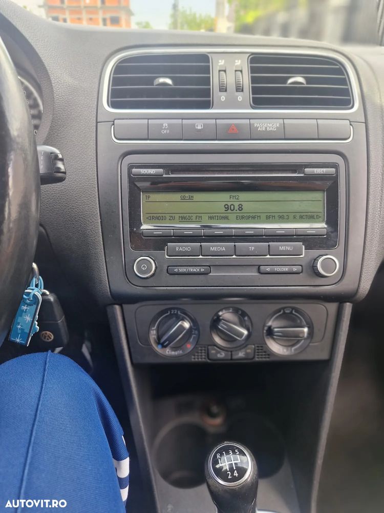 Volkswagen Polo 1.4 FSI Comfortline - 8