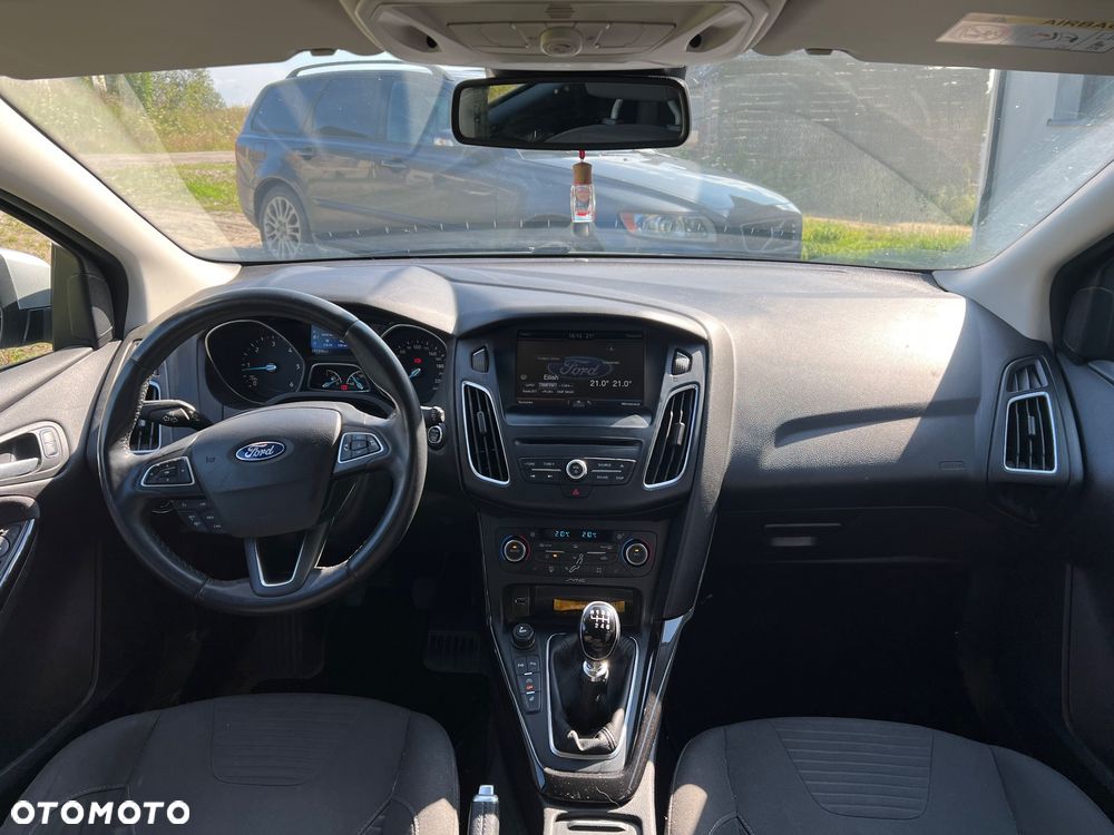 Ford Focus 1.5 TDCi Titanium ASS - 5