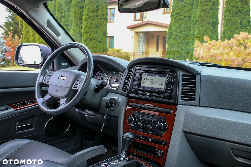 Jeep Grand Cherokee 3.0 CRD Automatik Limited - 34