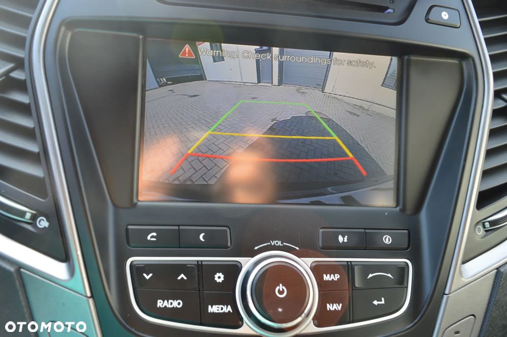 Hyundai Santa Fe 2.0 CRDi Executive - 27