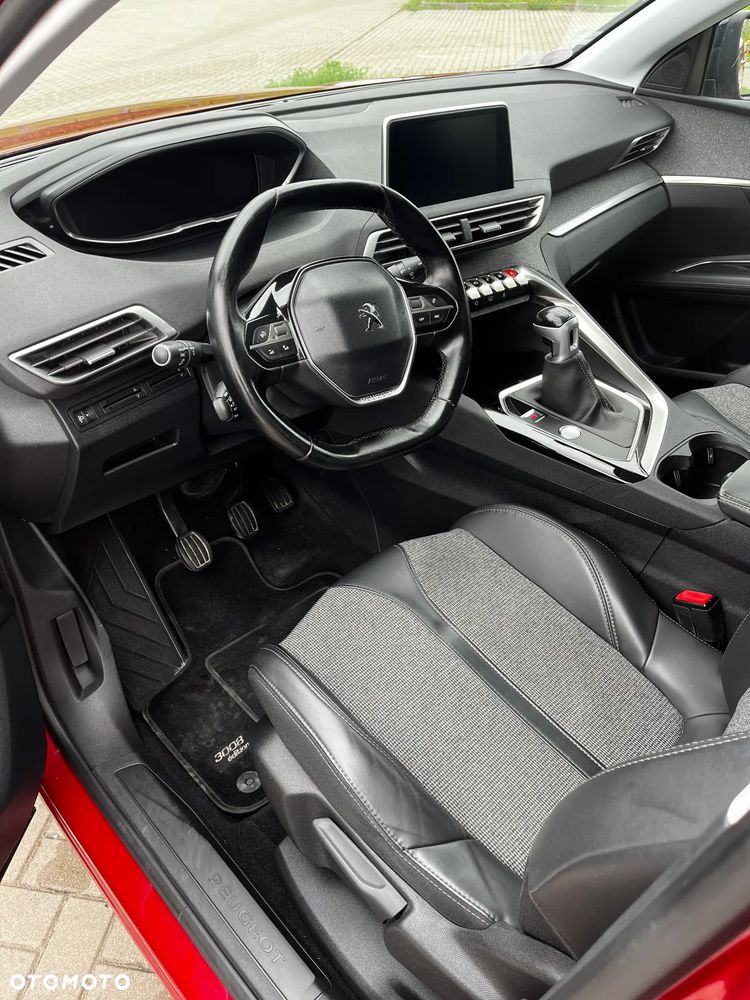 Peugeot 3008 PureTech 130 Stop & Start GPF Allure - 6