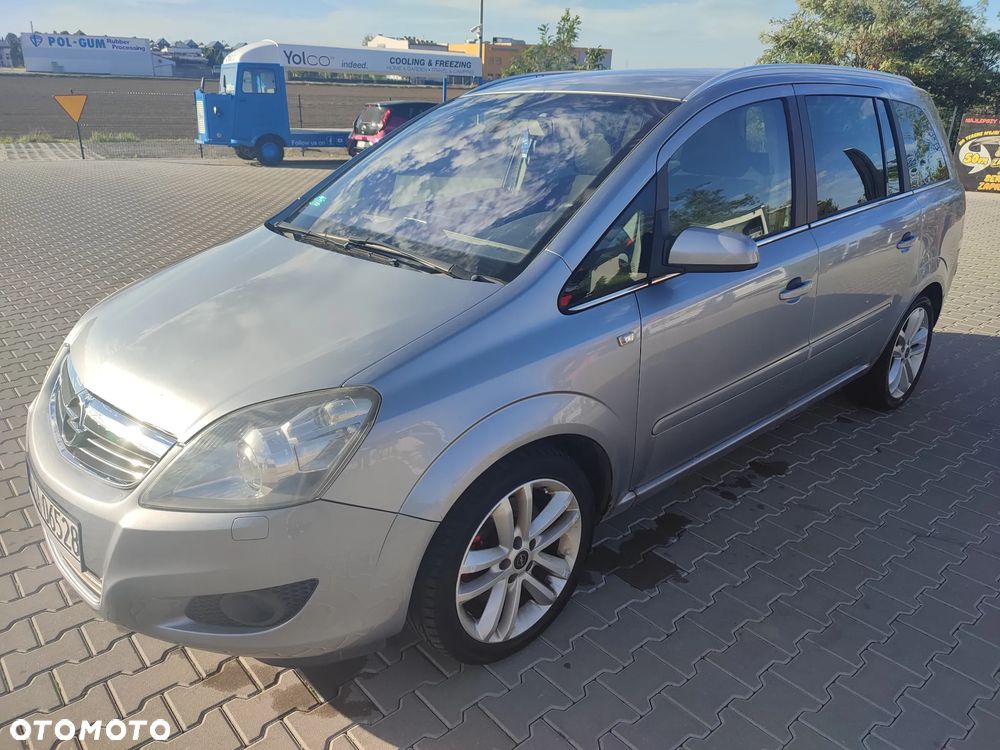 Opel Zafira - 3