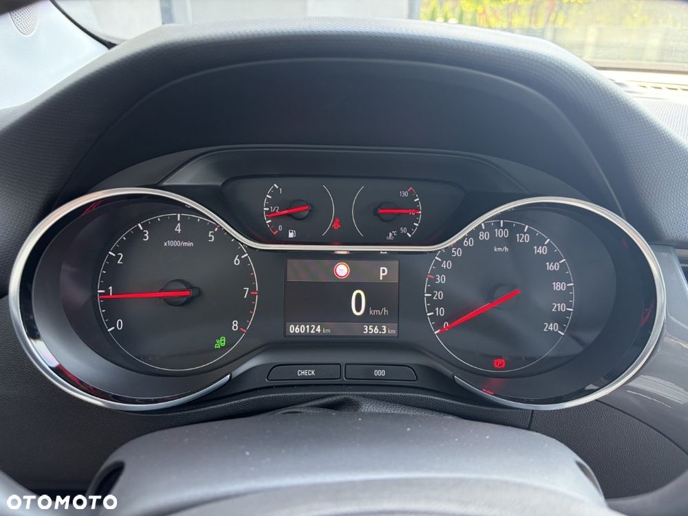 Opel Crossland X - 13