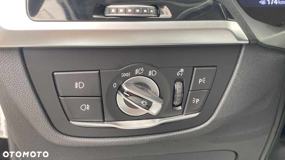 BMW X3 xDrive30i xLine - 24