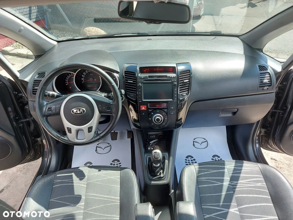 Kia Venga 1.6 CVVT Platinum Edition - 5