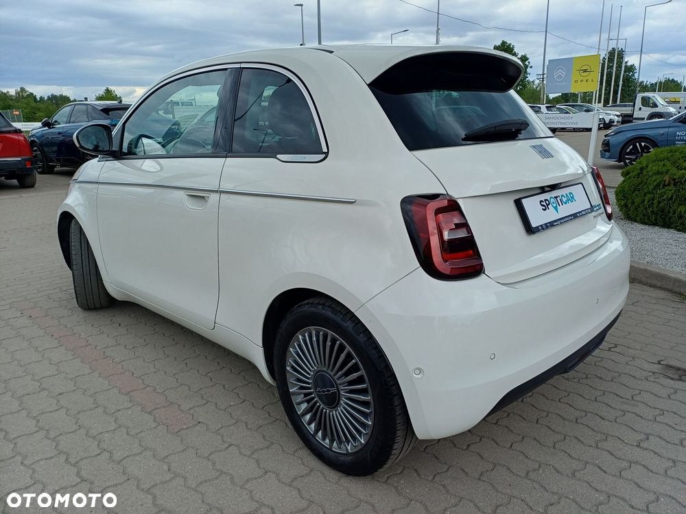 Fiat 500e - 4