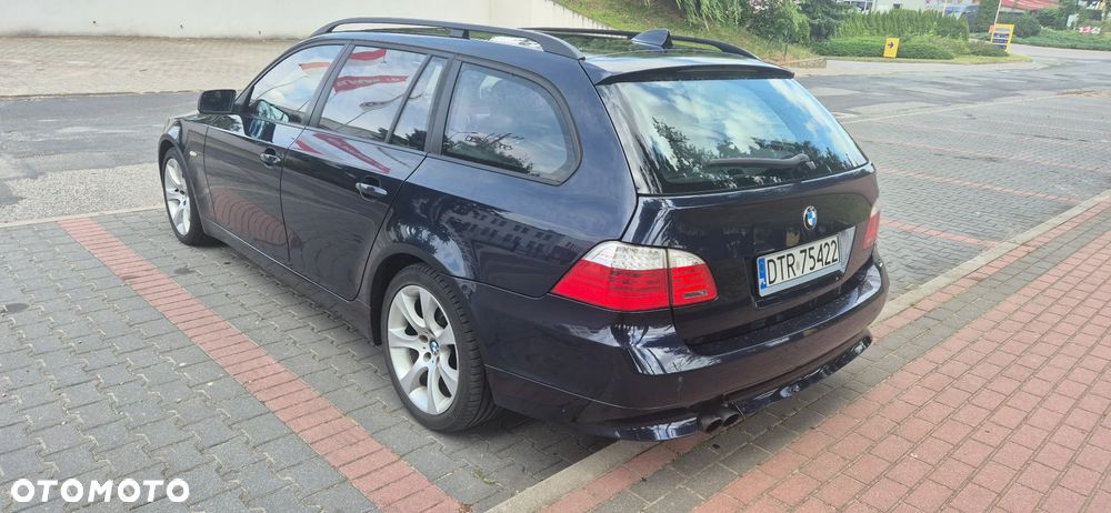 BMW Seria 5 525d - 4