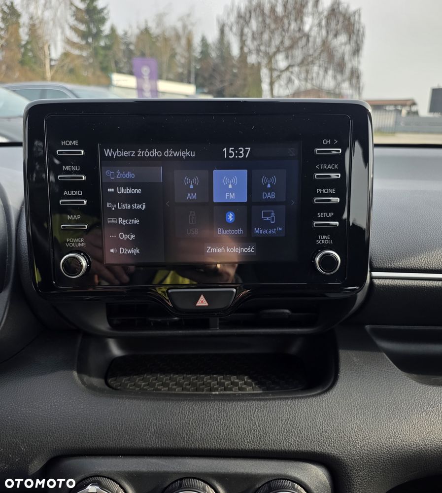 Toyota Yaris 1.5 Active - 22