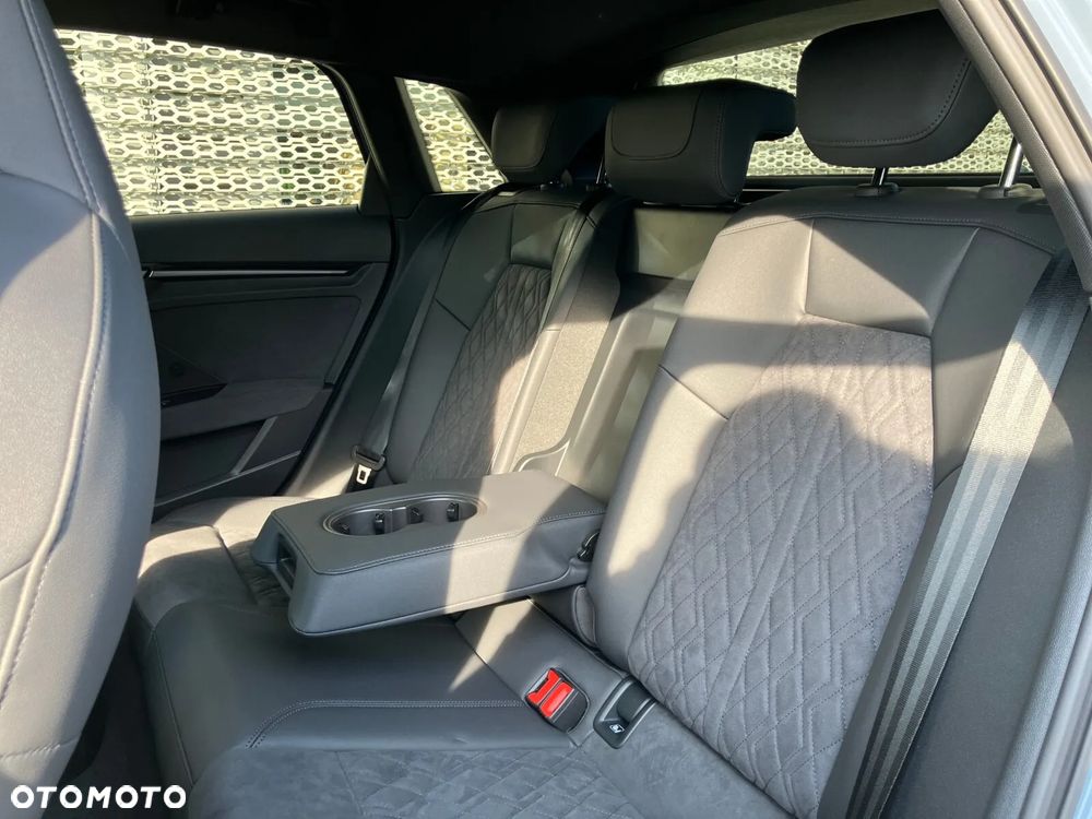 Audi RS3 Sportback TFSI Quattro S tronic - 13