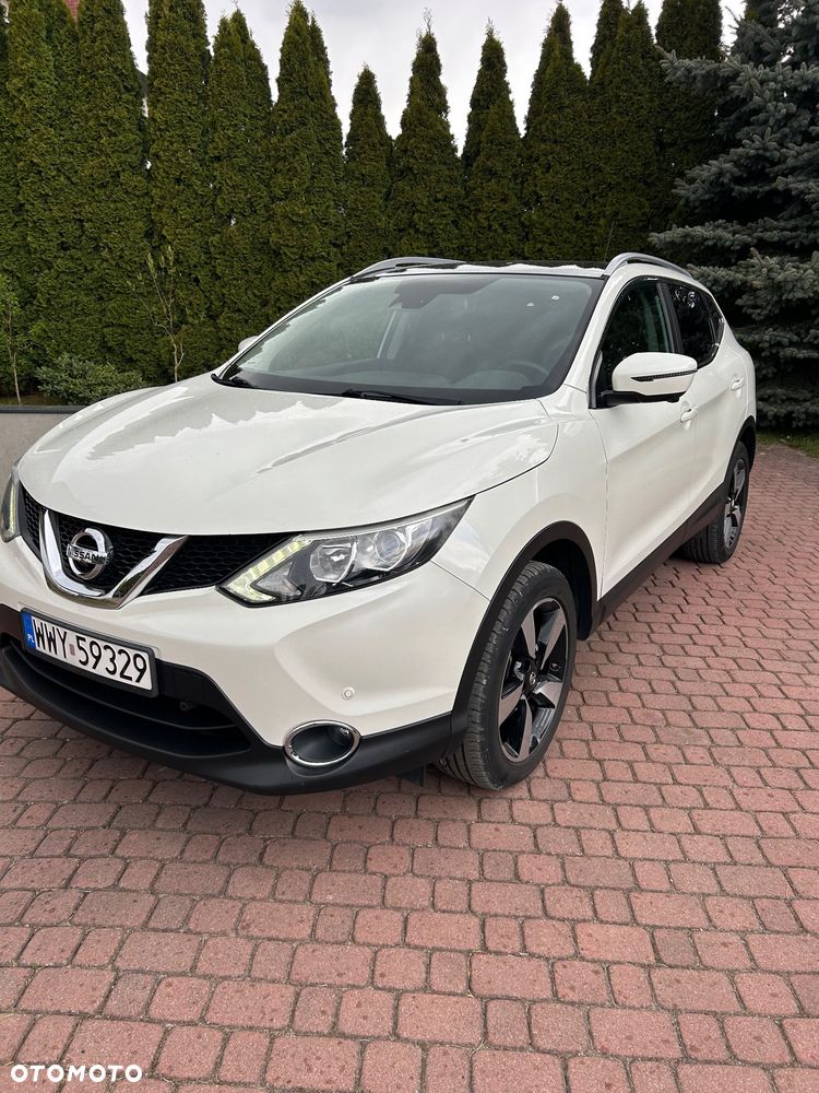 Nissan Qashqai ver-1-2-dig--t-n--connecta-eu6 - 1