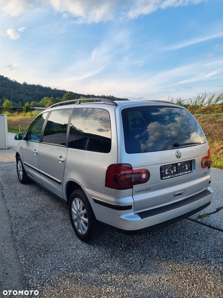 Volkswagen Sharan 1.9 TDI 4Motion Exclusive Edition - 3