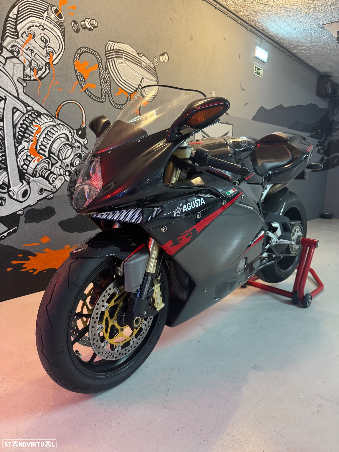 MV Agusta F4 F4 1000 RR - 2