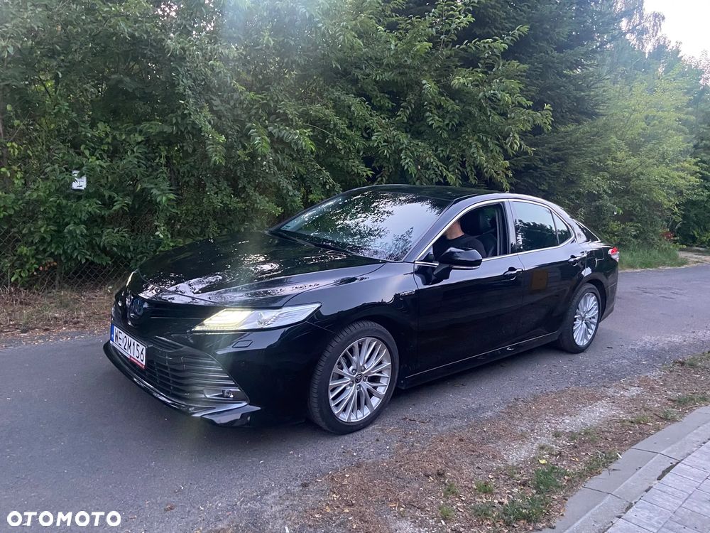 Toyota Camry 2.5 Hybrid Executive CVT - 1