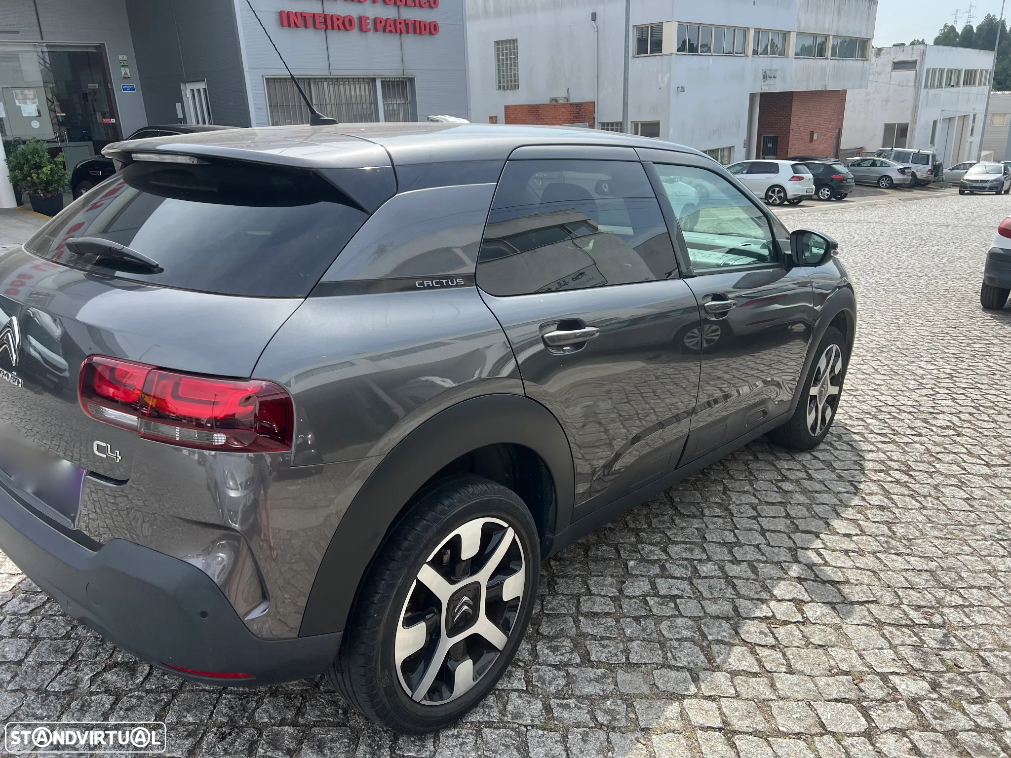 Citroën C4 Cactus 1.2 PureTech Shine - 9