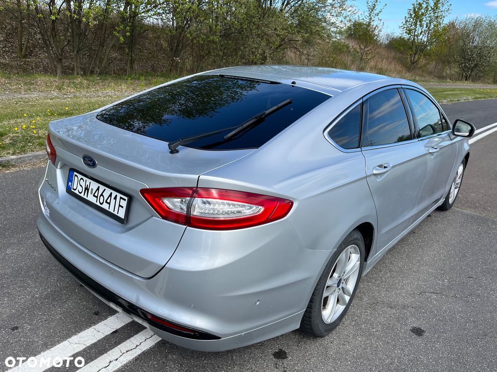 Ford Mondeo 2.0 TDCi Titanium - 4