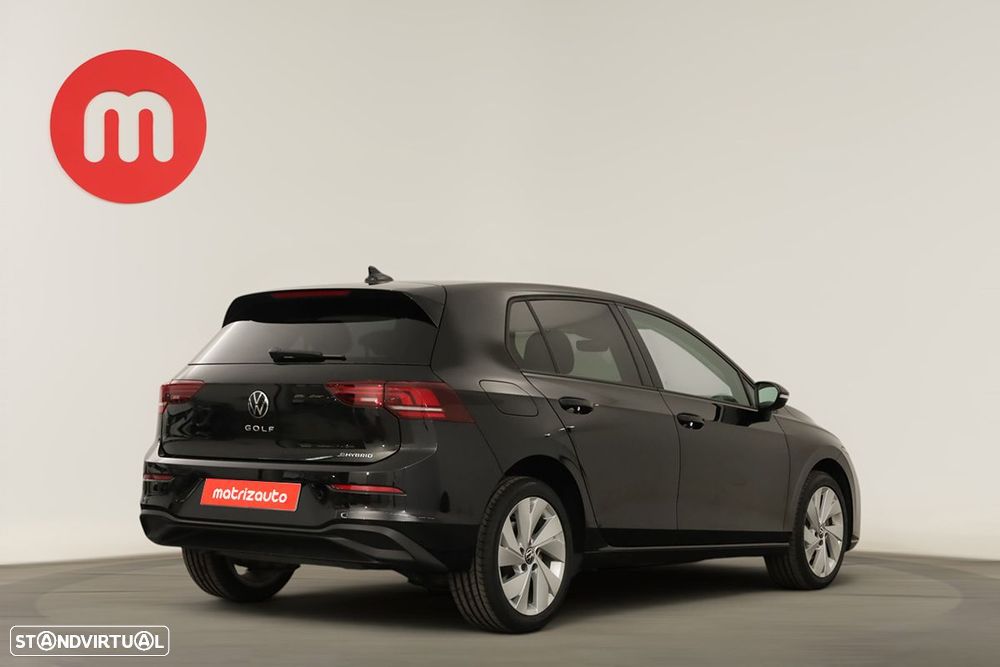 VW Golf 1.5 TSI e-Hybrid Life DSG - 4