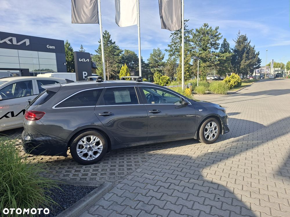 Kia Ceed - 5