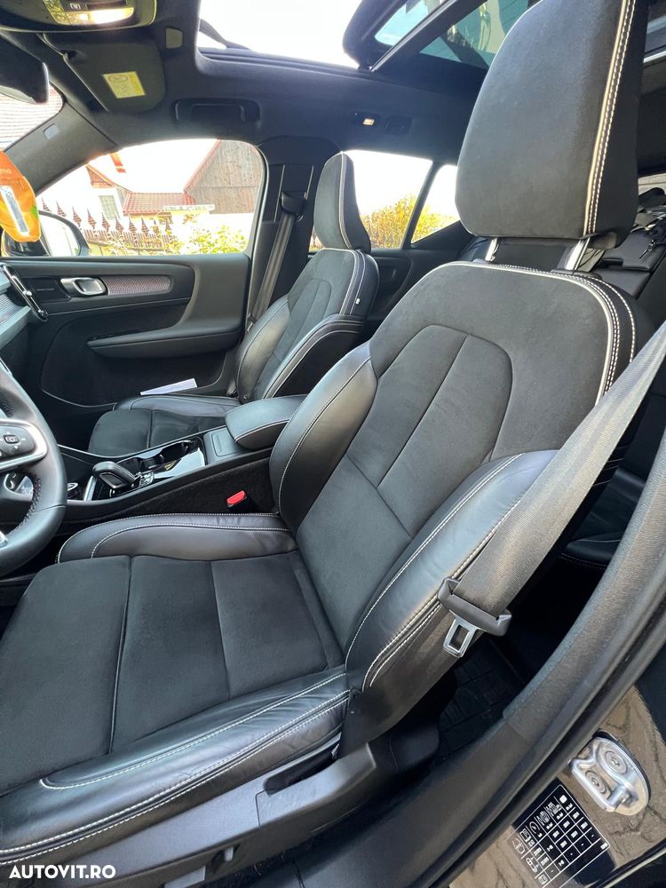 Volvo XC 40 Recharge Twin Motor AWD Plus - 14