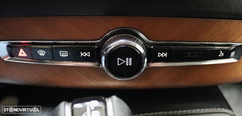Volvo XC 90 2.0 D4 Inscription - 27