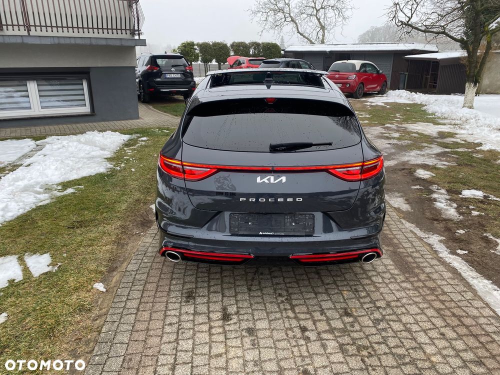 Kia ProCeed 1.6 T-GDI DCT7 OPF GT - 12
