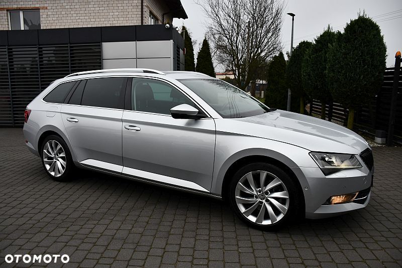 Skoda Superb 1.6 TDI DSG Style - 29