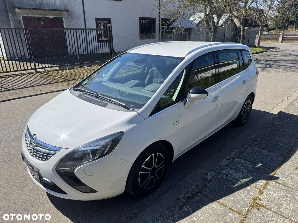 Opel Zafira Tourer 1.4 Turbo Edition - 1