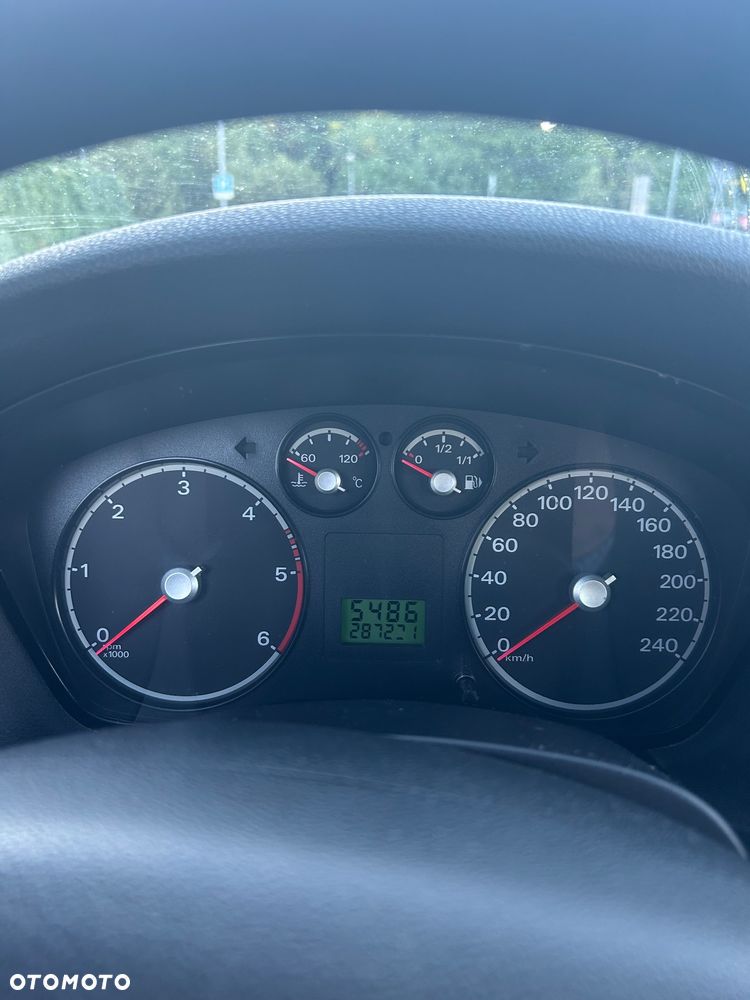 Ford Focus 1.6 TDCi Ambiente - 11