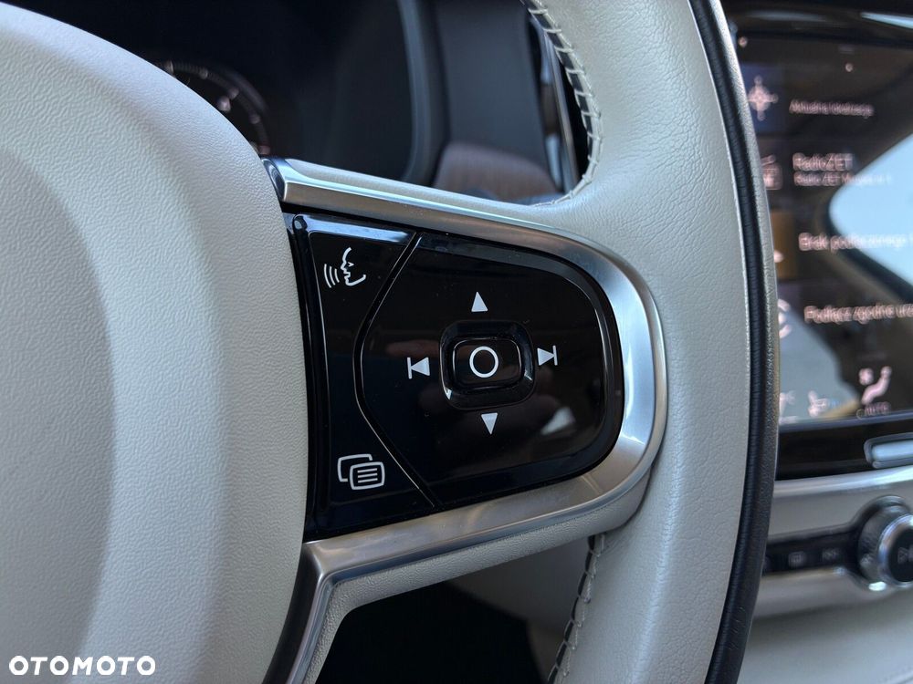 Volvo S90 - 17