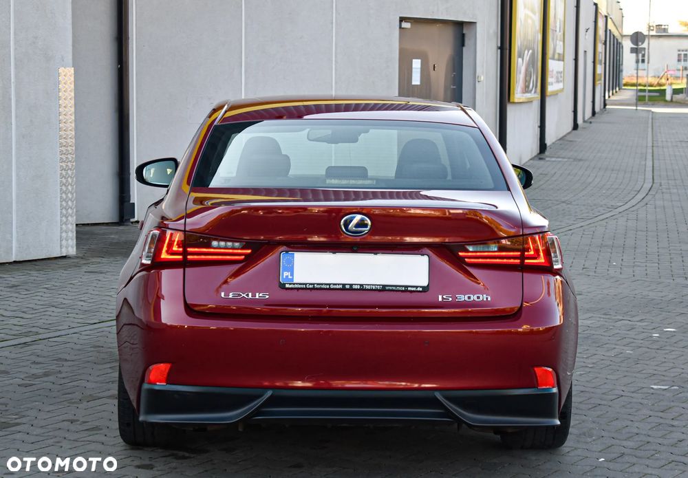 Lexus IS - 22