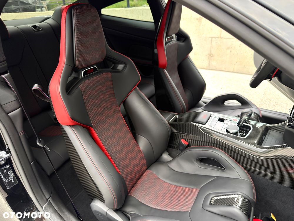BMW M4 CS xDrive - 11