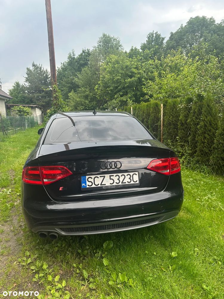 Audi A4 Limousine - 6