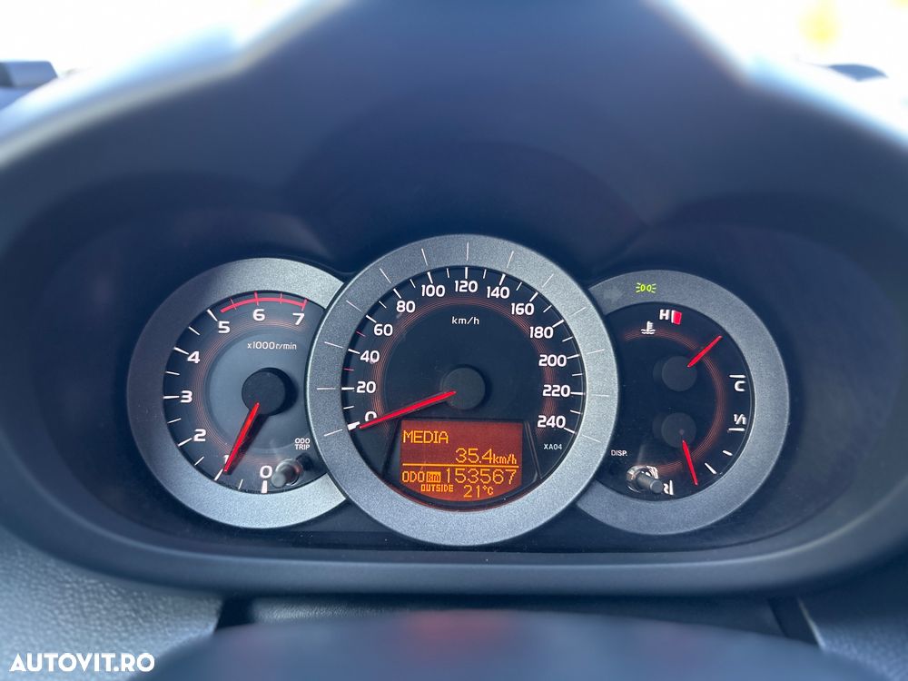 Toyota RAV4 2.2 D-CAT 4x4 Executive - 12