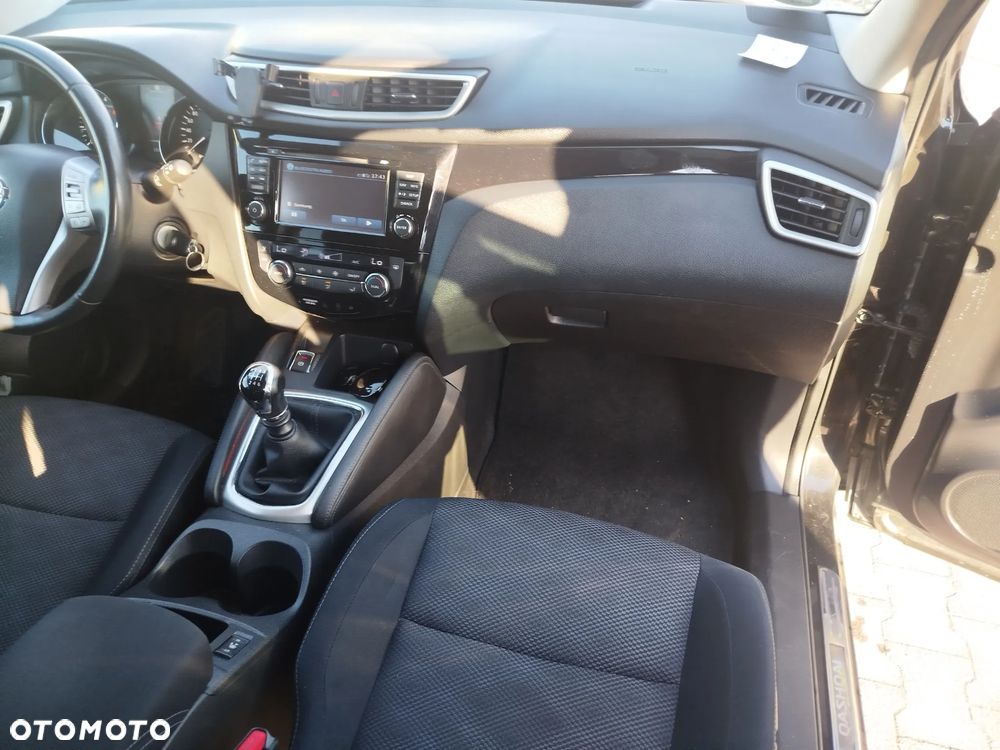 Nissan Qashqai - 12