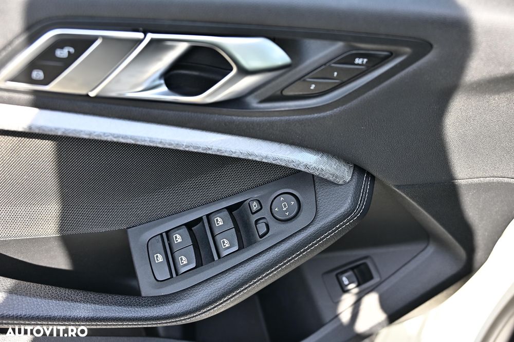 BMW Seria 2 230i Aut. M Sport - 35