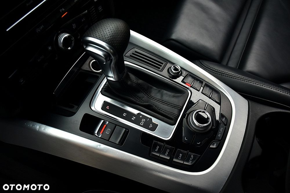 Audi Q5 2.0 TDI Quattro S tronic - 17