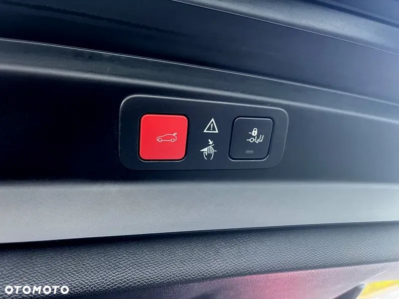 Peugeot 5008 1.6 PureTech Allure S&S EAT8 - 30