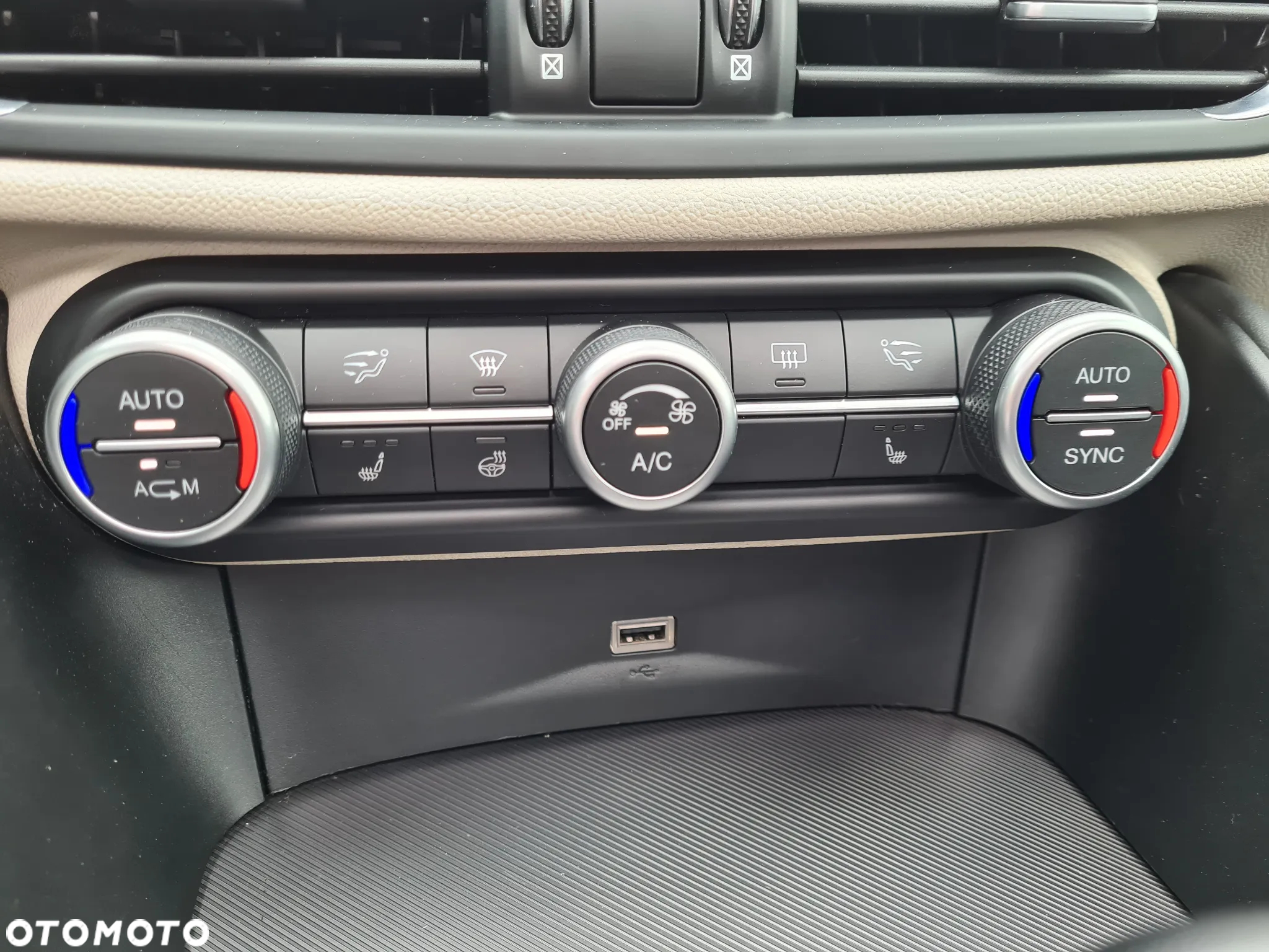 Alfa Romeo Giulia 2.0 Turbo Super Q4 - 23