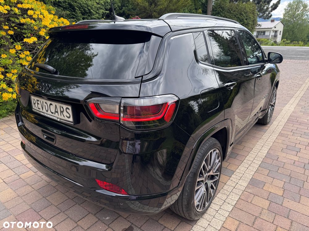 Jeep Compass - 10