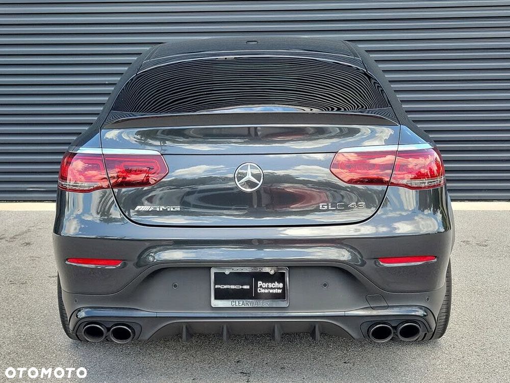 Mercedes-Benz GLC - 7