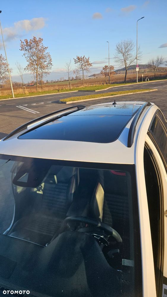 Skoda Octavia 2.0 TDI 4x4 RS Challenge DSG - 35