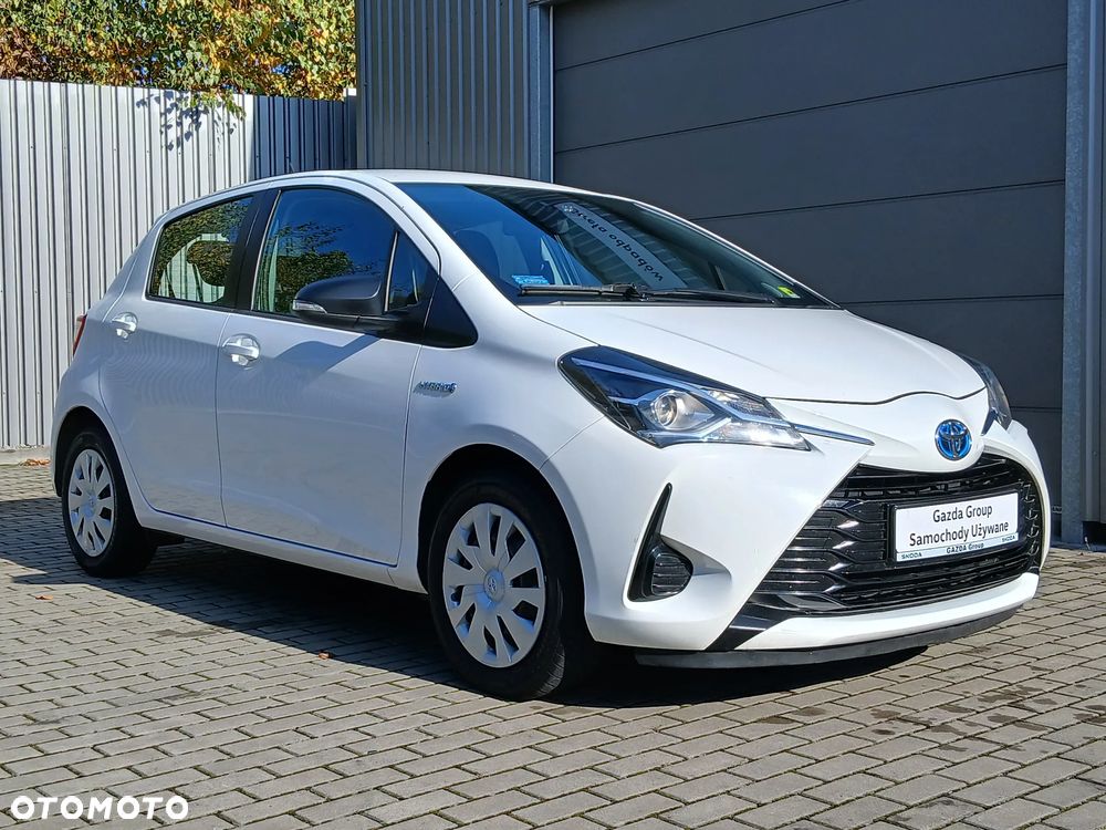 Toyota Yaris - 4