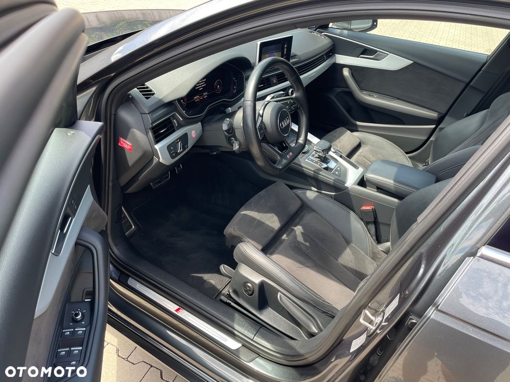 Audi A4 Avant 2.0 TDI DPF clean diesel quattro S tronic S line Sportpaket - 17
