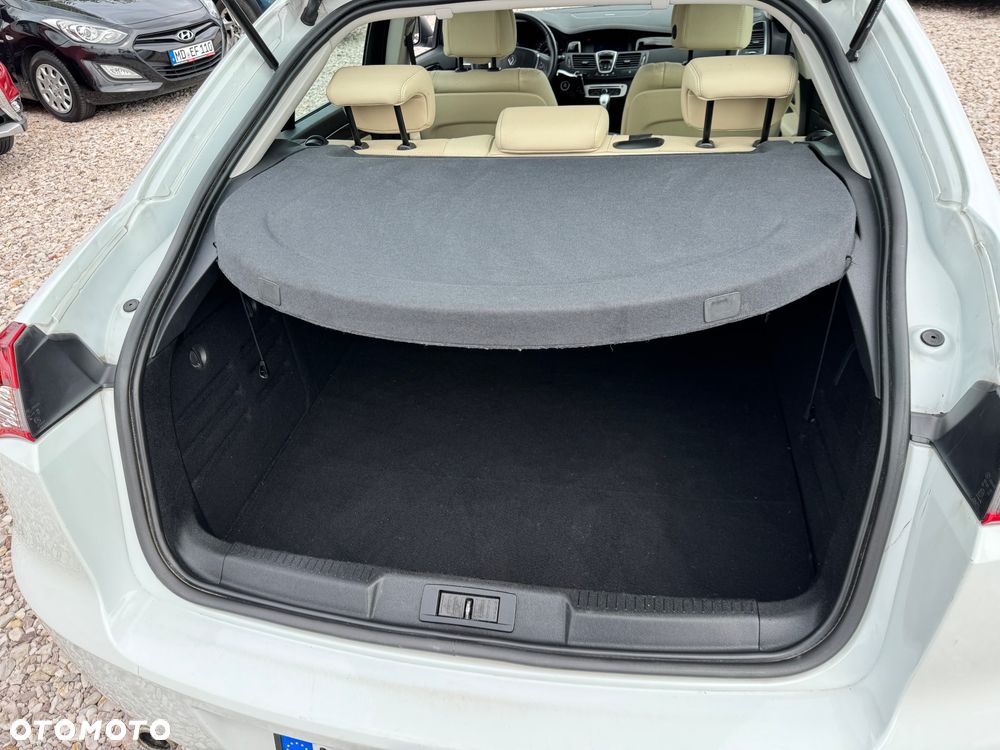 Renault Laguna 2.0T Initiale - 35