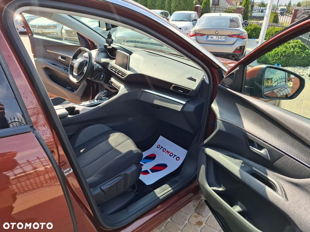 Peugeot 3008 BlueHDi 130 Stop & Start EAT8 Allure - 11